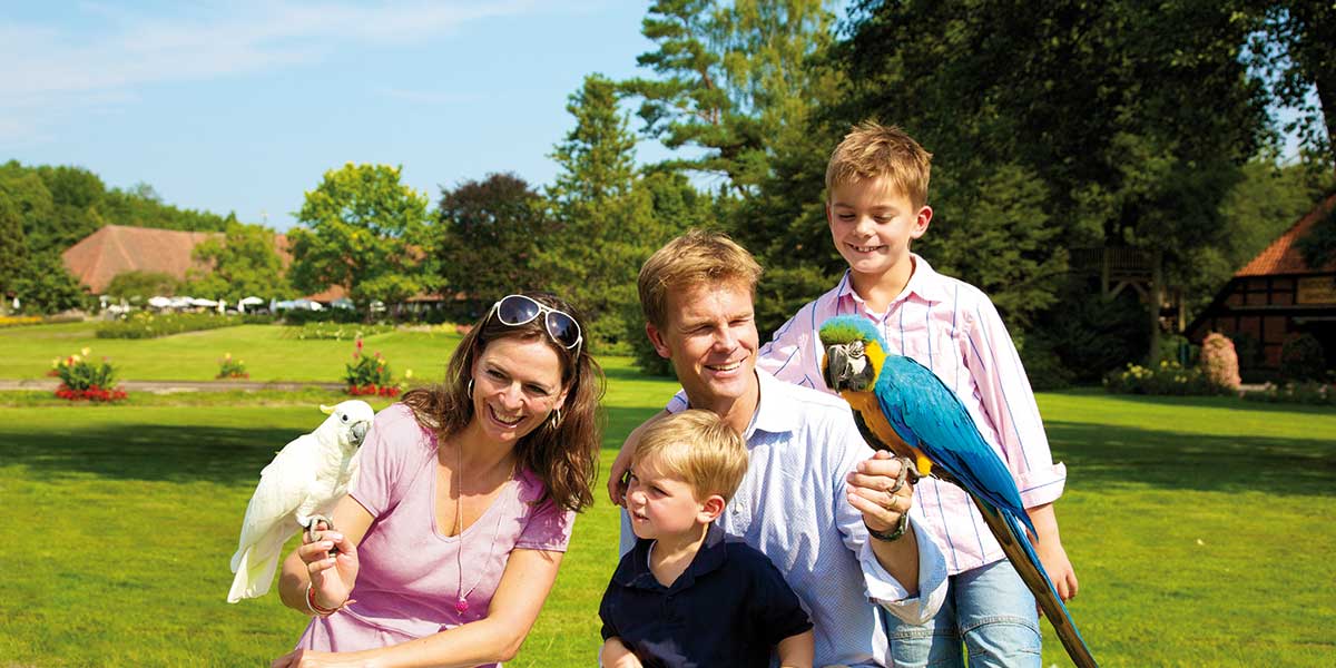 Familie im Weltvogelpark Walsrode